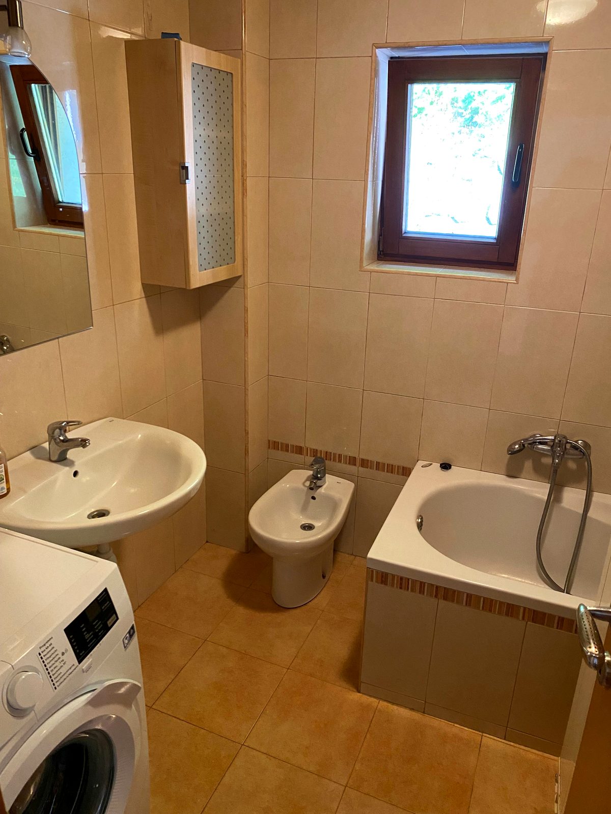 Apartma Popo kopalnica s kadjo
